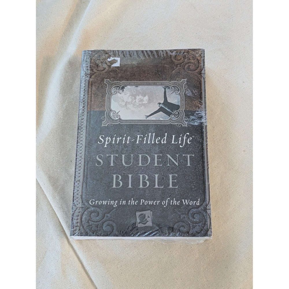 NKJV Spirit-Filled Life Student Bible Nelson Bibles Softcover NEW